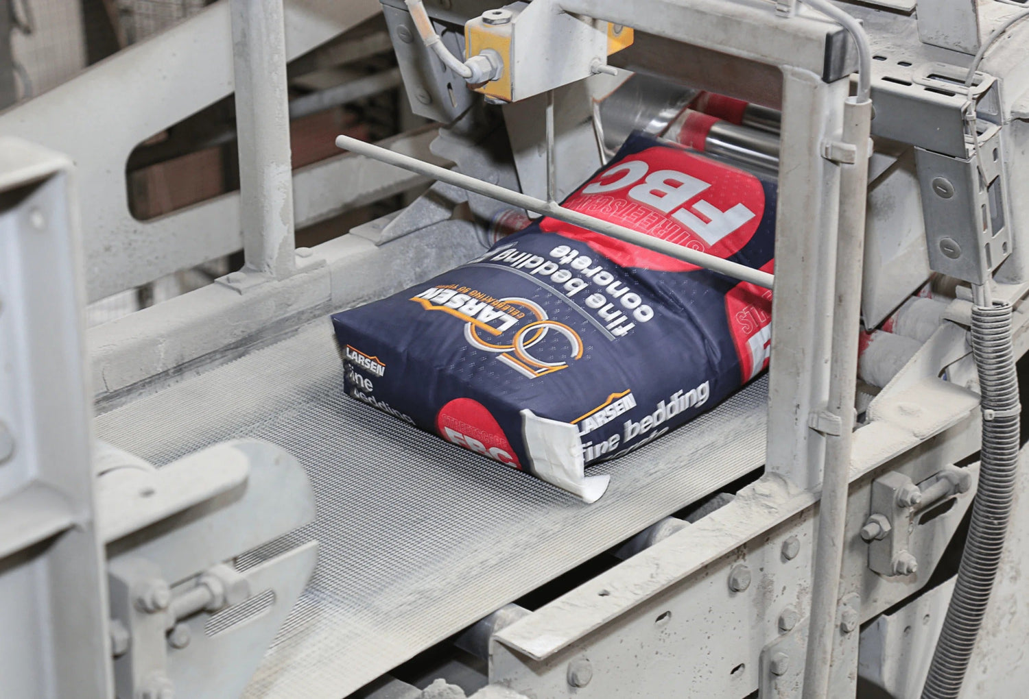 Larsen Bedding